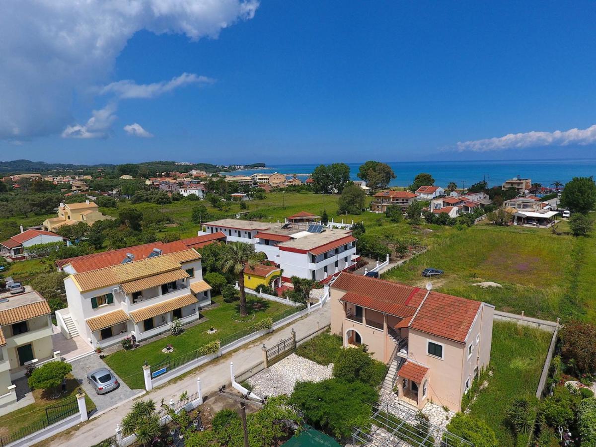 רודה Dolphin Apt & Studios -Next To The Beach מראה חיצוני תמונה