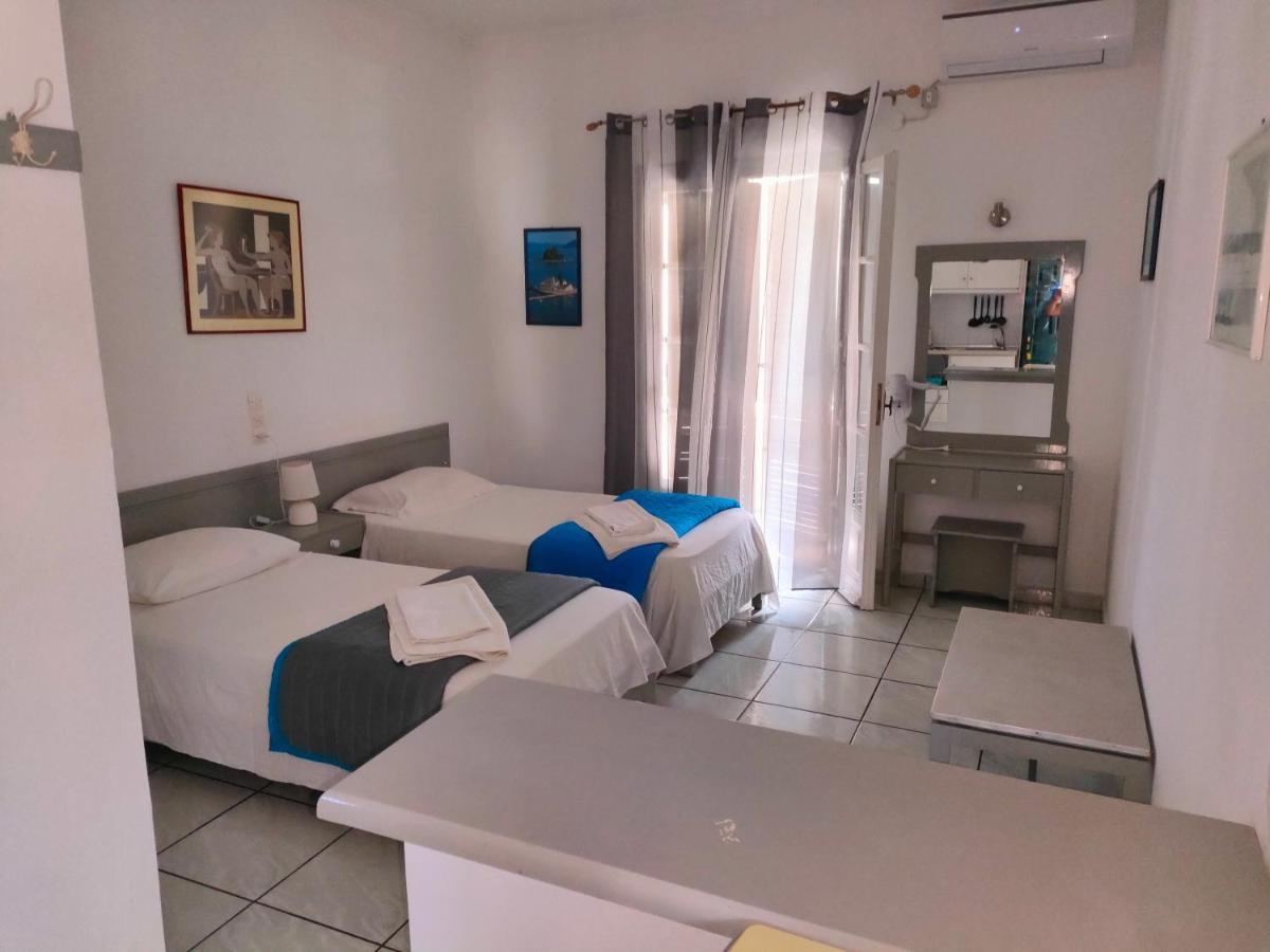 רודה Dolphin Apt & Studios -Next To The Beach מראה חיצוני תמונה